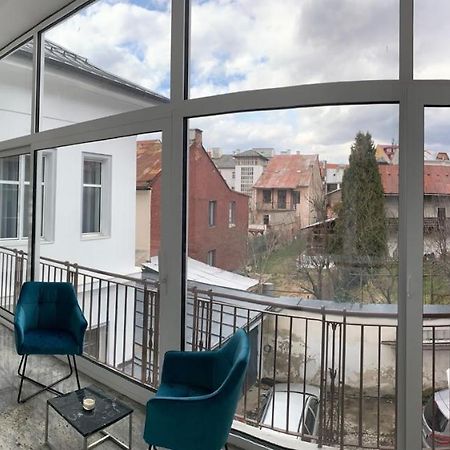 Premium Apartment Near Banska Bystrica Square With Two Big Bedrooms Exterior photo
