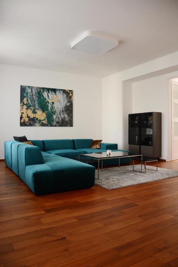 Premium Apartment Near Banska Bystrica Square With Two Big Bedrooms Exterior photo